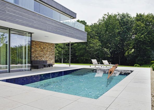 FlussPool – The Art of swimming